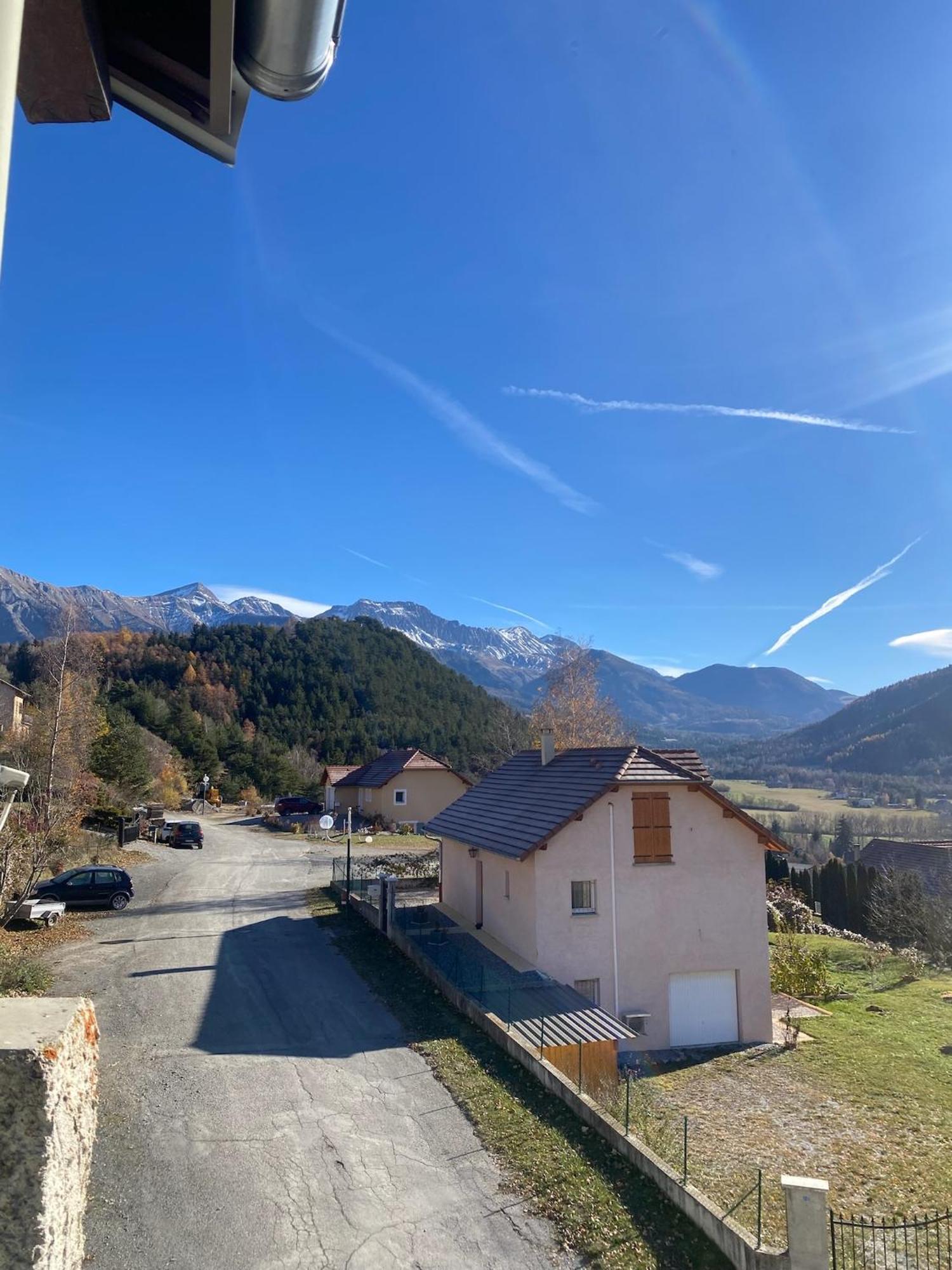Appartement Au Coeur De Seyne Exterior foto